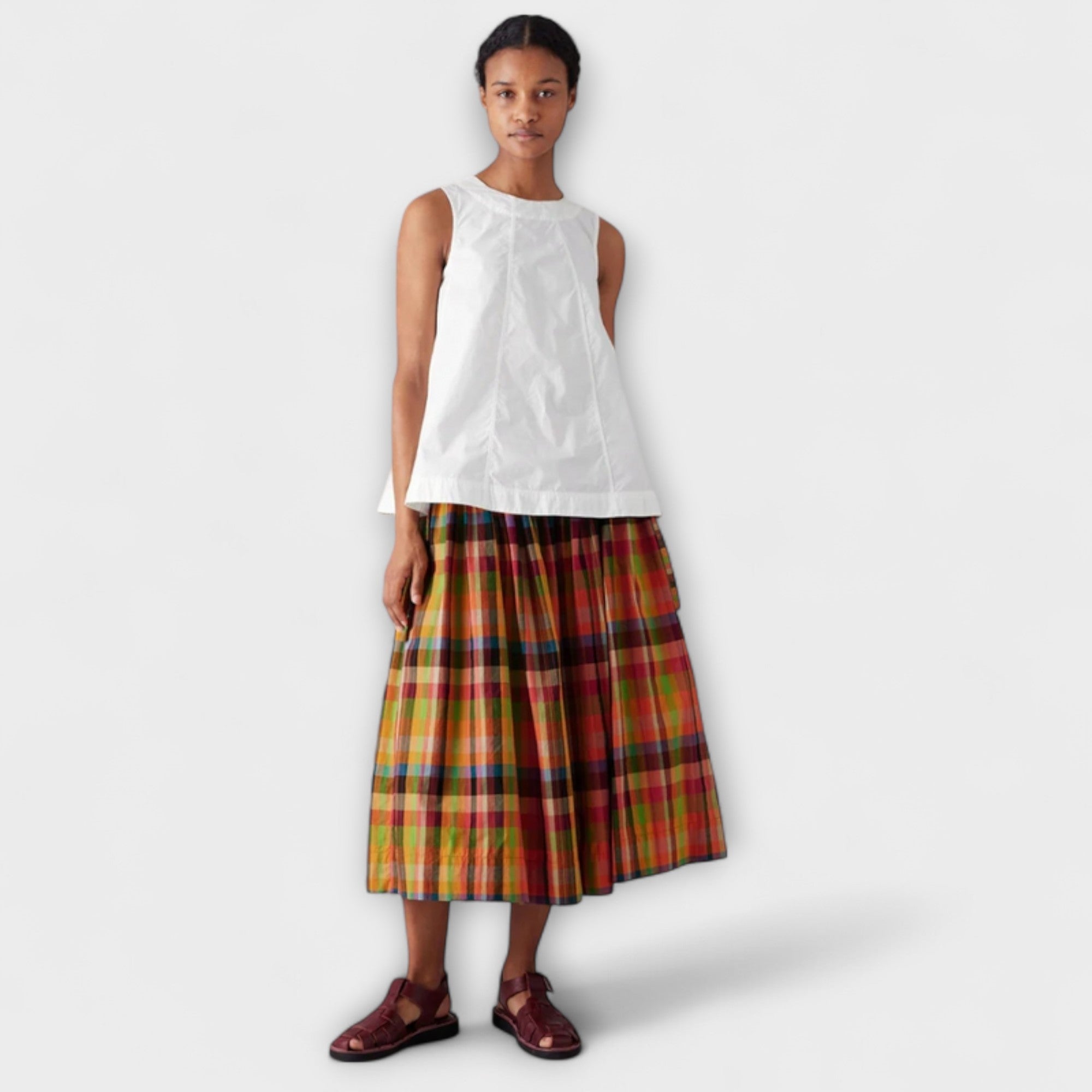Women’s Pleated Multicoloured Skirt, Adjustable Fit, Cotton-Polyester Blend, Diagonal Side Pockets