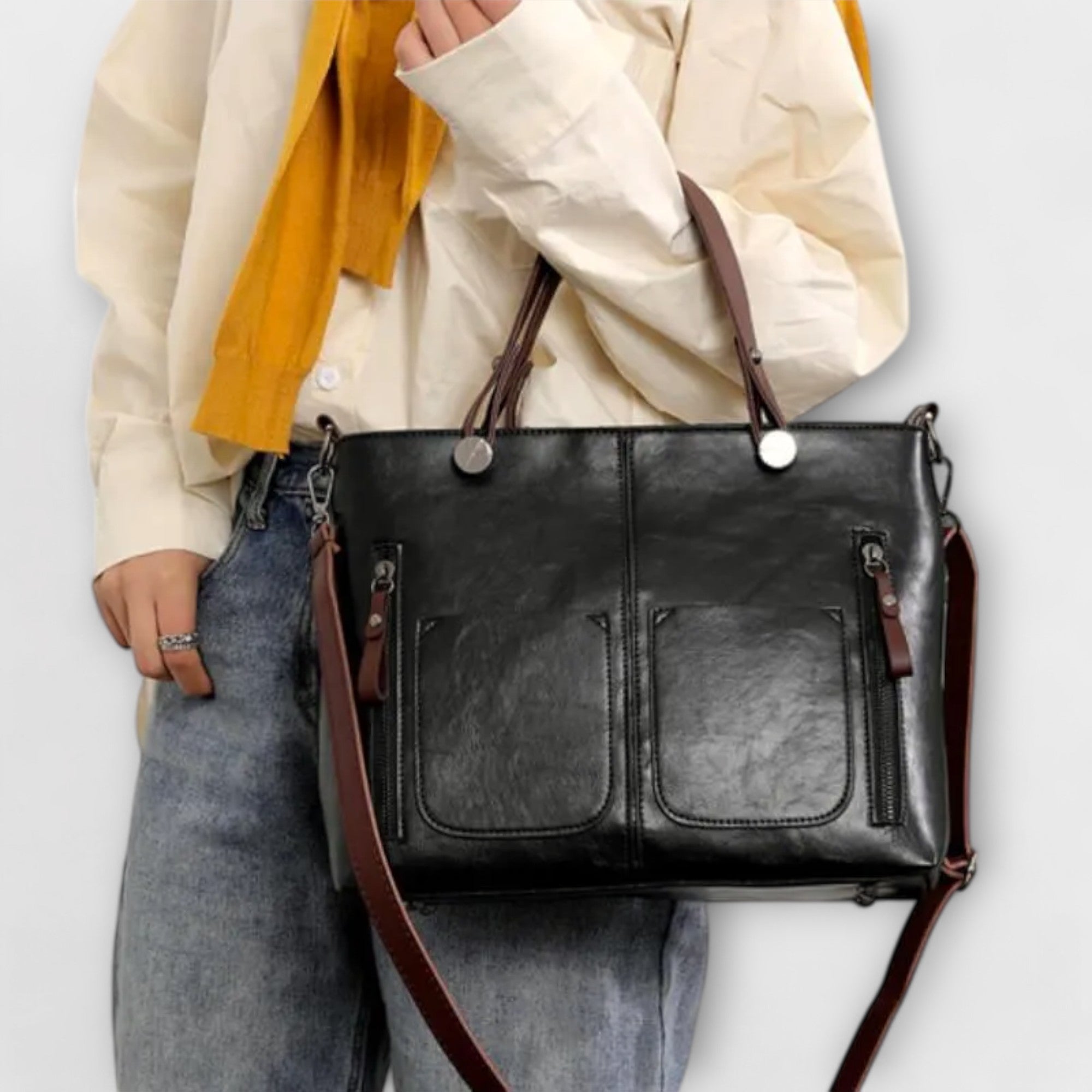 Leather Bag, Leather, Spacious Interior, Durable, Practical Design