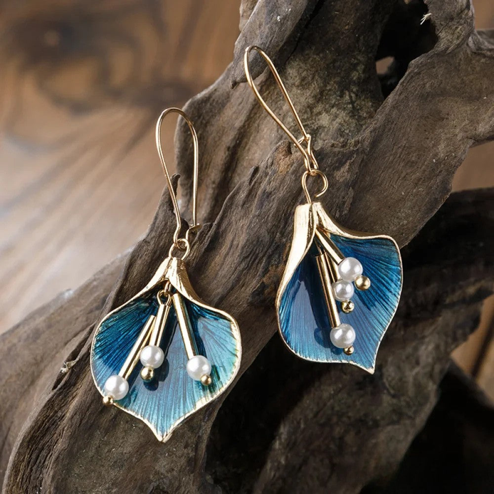 Women’s Earrings, Sparkling Stone, Radiant Finish, Durable Metal Craftsmanship