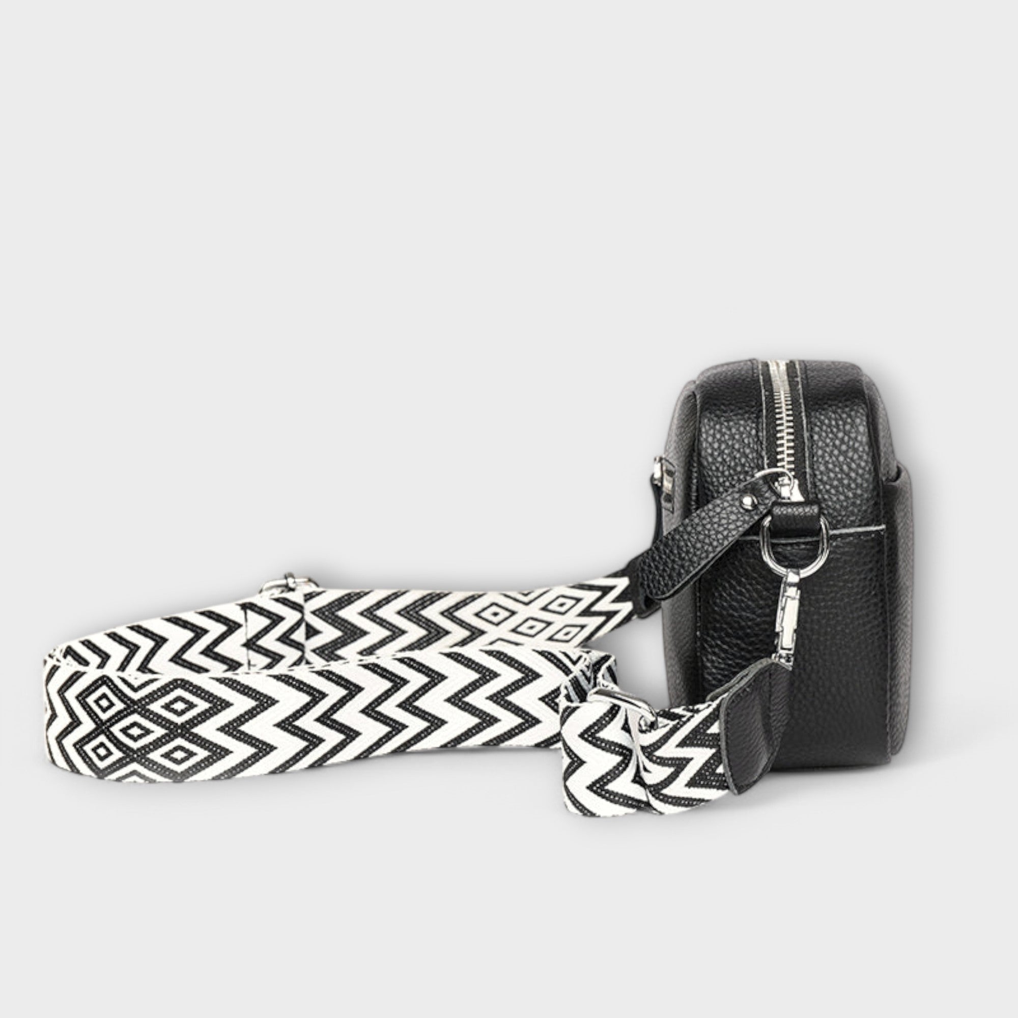 Women’s Shoulder Bag, Compact, Spacious Interior, Durable Straps, Elegant Design