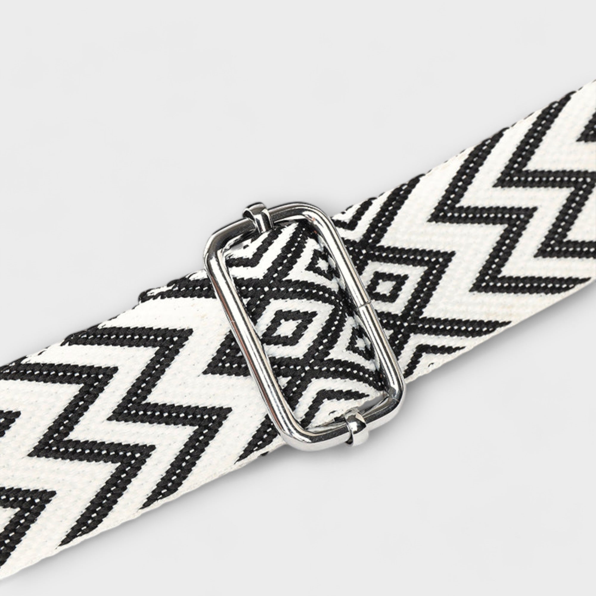 Women’s Shoulder Bag, Compact, Spacious Interior, Durable Straps, Elegant Design