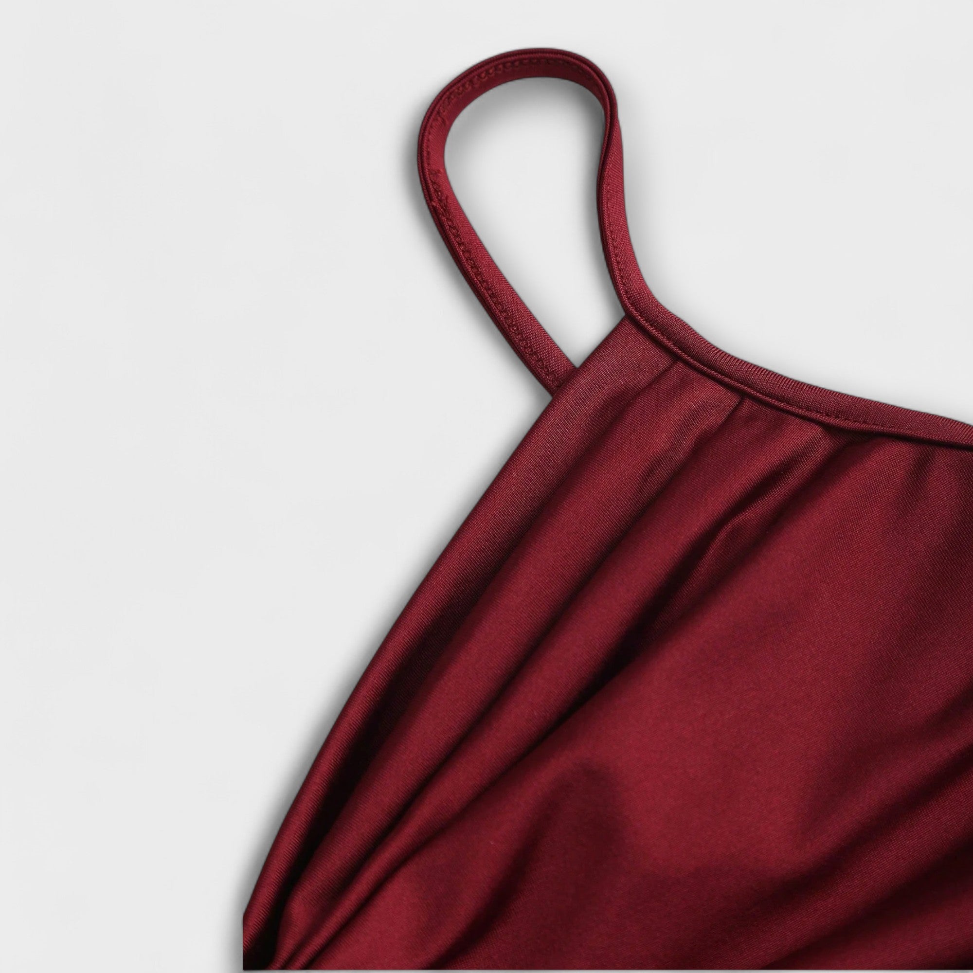 Women’s Evening Dress, Durable Fabric, Flattering Fit, Classic Style for Formal Occasions