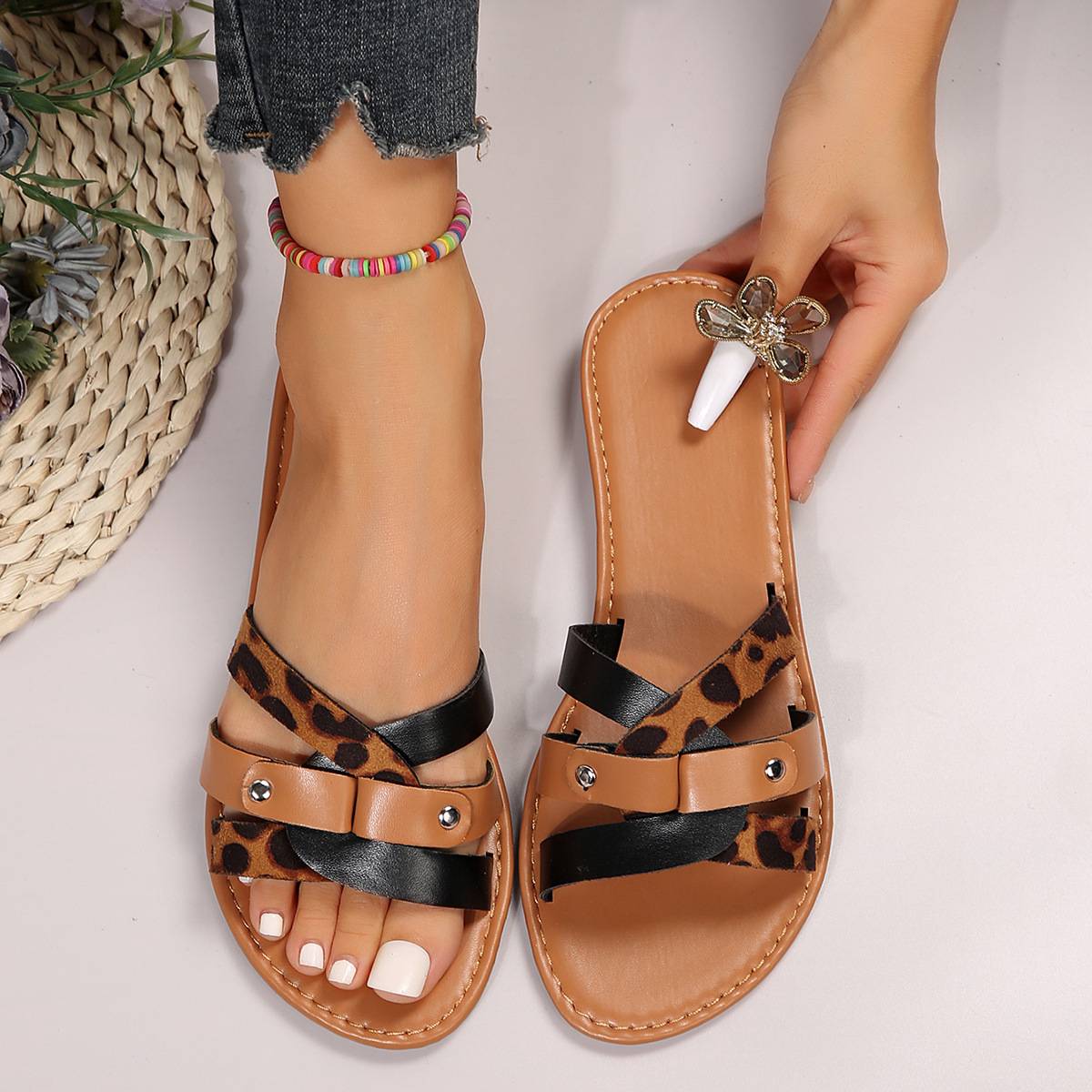 Women’s Flat Leather Sandals, Leopard Print, Crossover Strap, Lightweight Comfortable Design