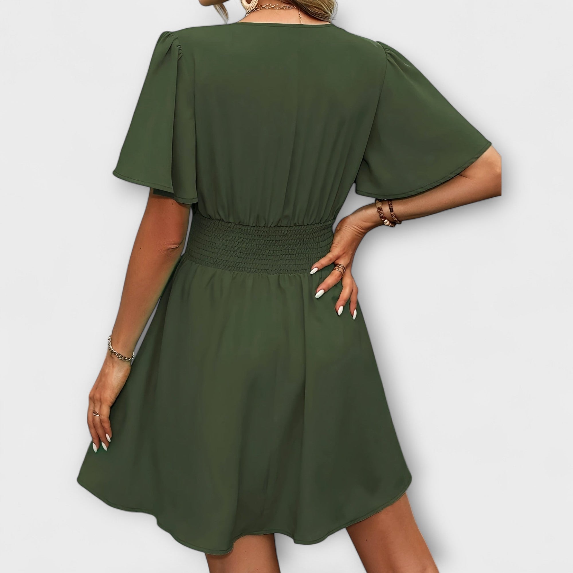 Women’s Knee-Length Dress, Sleeveless, V-Neck, Ruched Waist, Durable Fabric, Flattering Fit