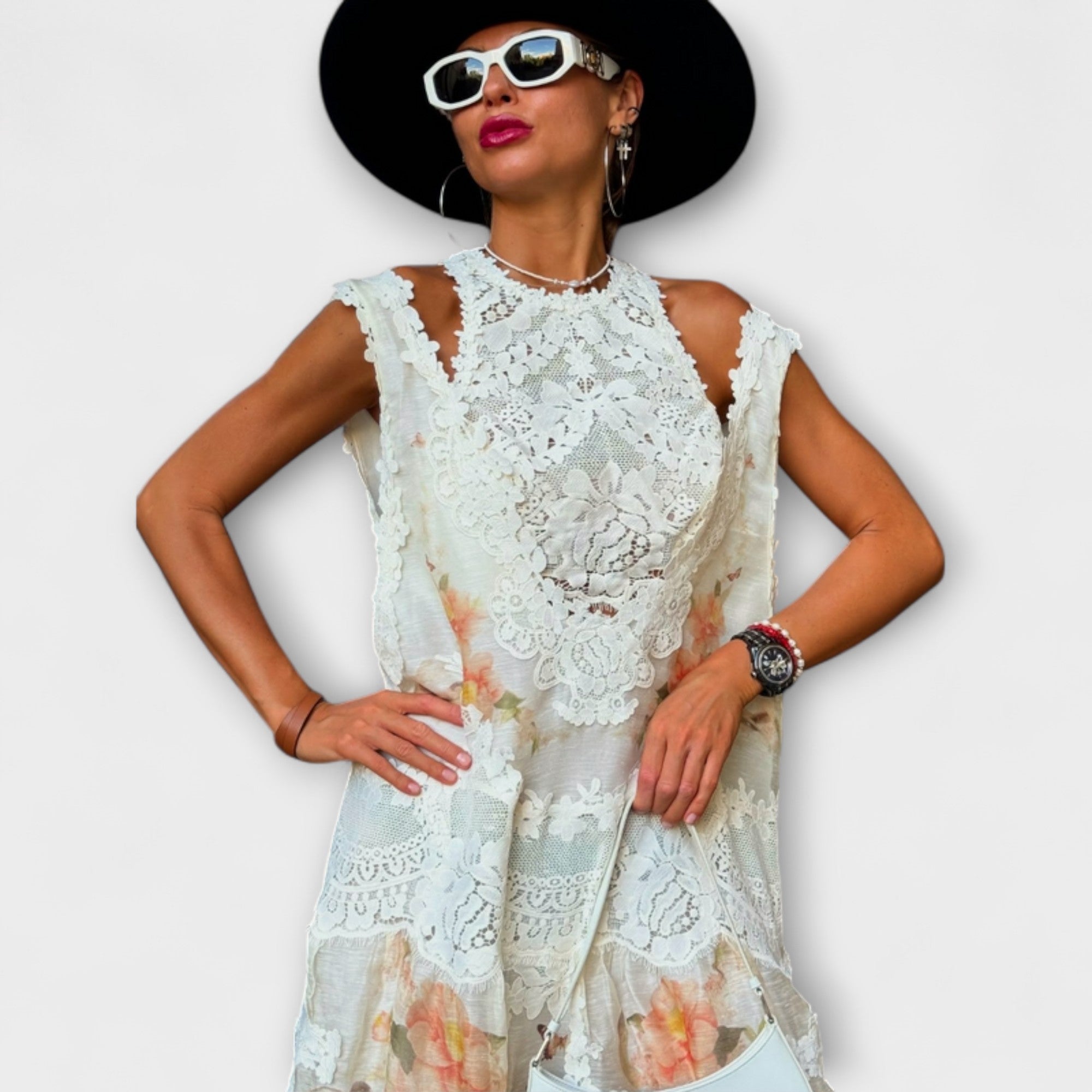 Women’s Maxi Dress, Lace, Off-Shoulder, Round Neckline, Elegant Fit, Side Slit