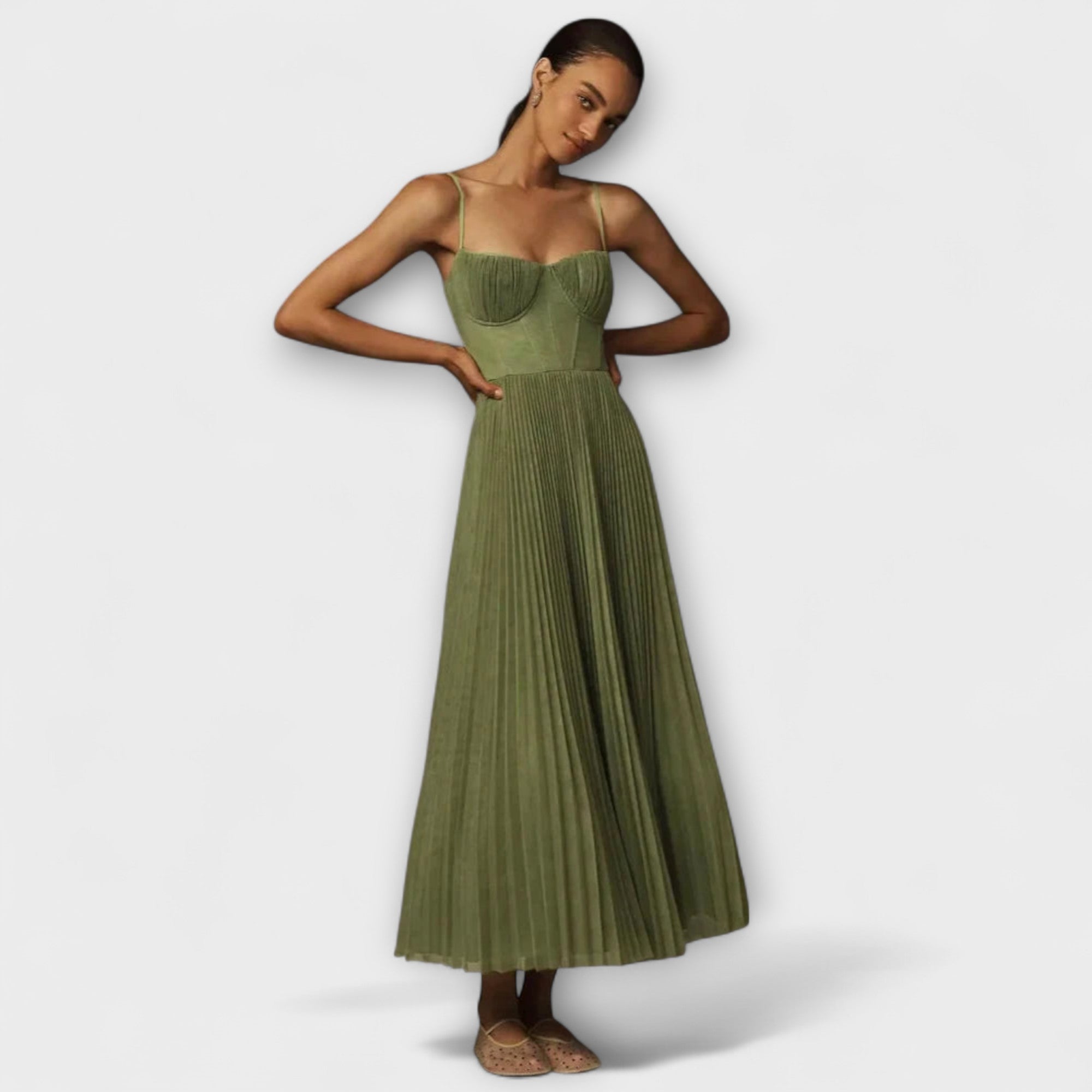 Women’s Midi Dress Sleeveless Corset Fit Heart Neckline Pleated Tulle Fabric