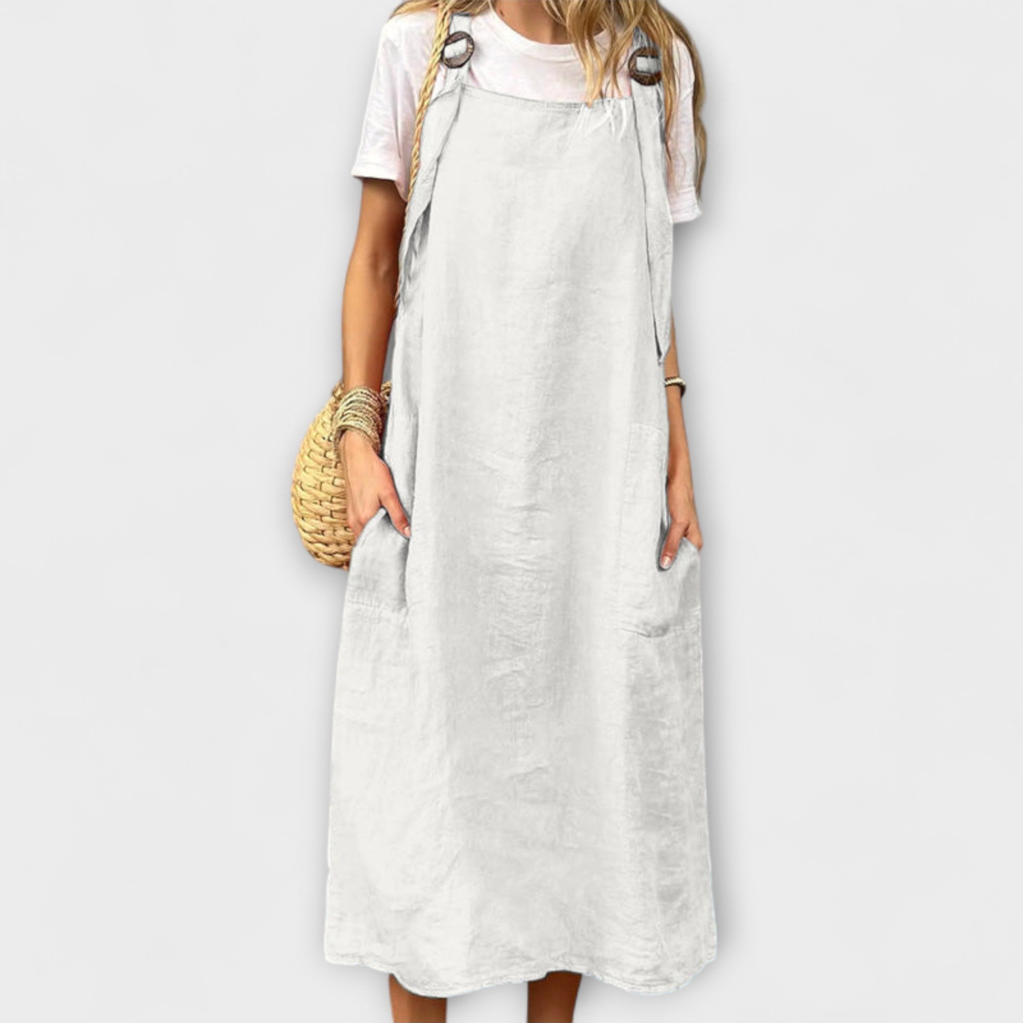 Women’s Salopette Dress, Durable Material, Functional Fit, Tailored Construction for Active Lifestyle