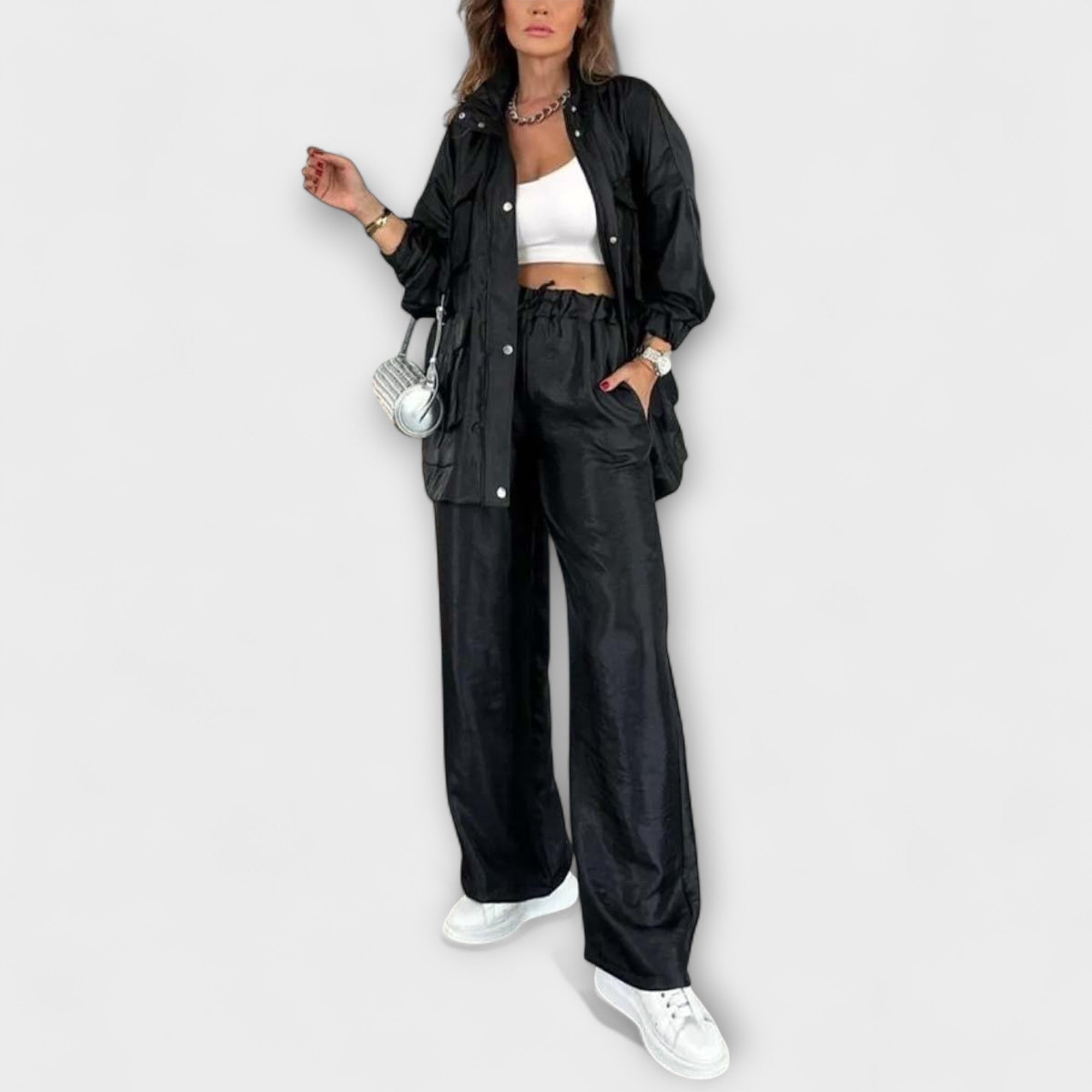 Women’s Tailored Fit Dress, Lightweight, Breathable Fabric, Functional Pockets, Modern Design