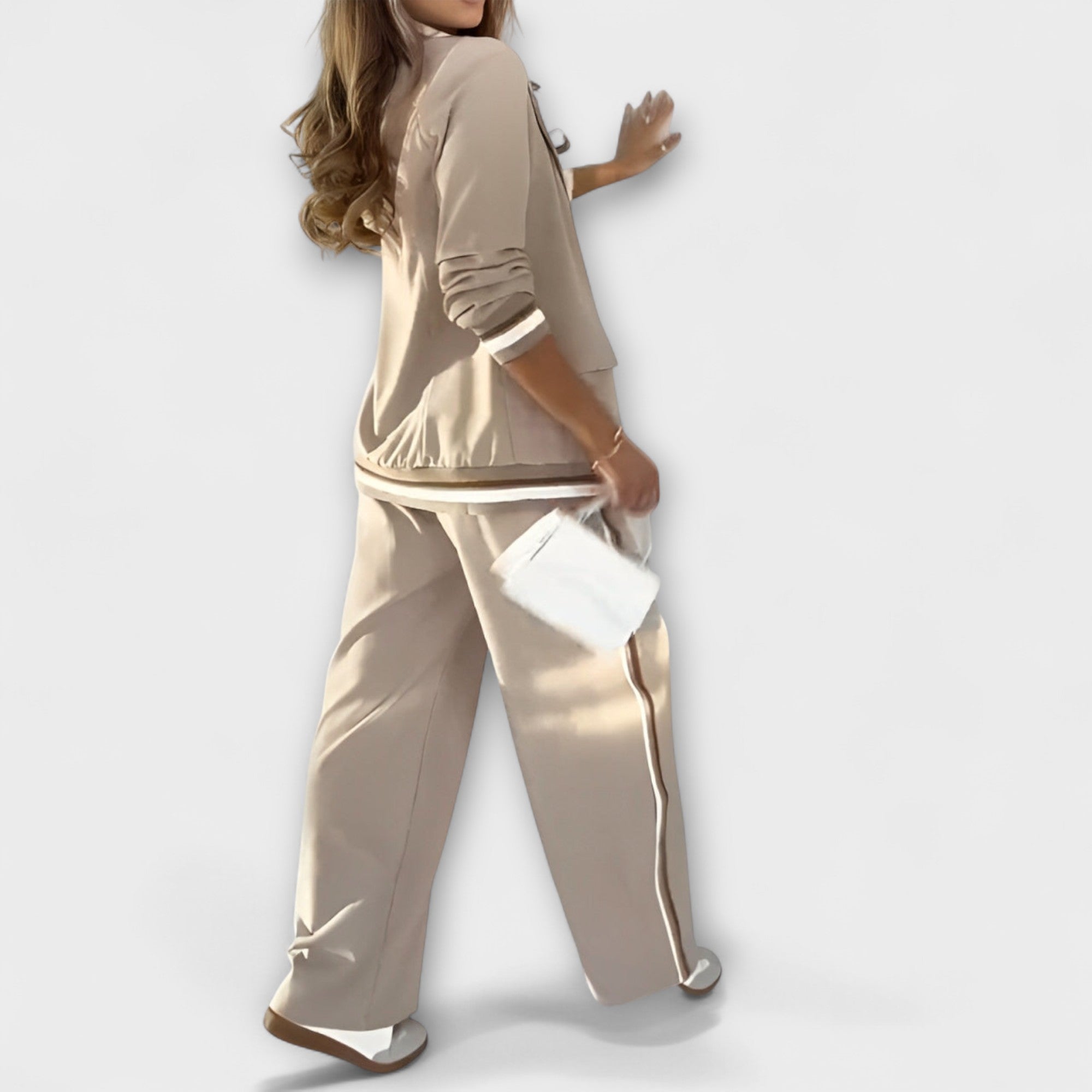 Women’s Two-Piece Blazer Suit Set, Tailored Blazer, Wide-Leg Trousers, Comfortable Fabric Blend