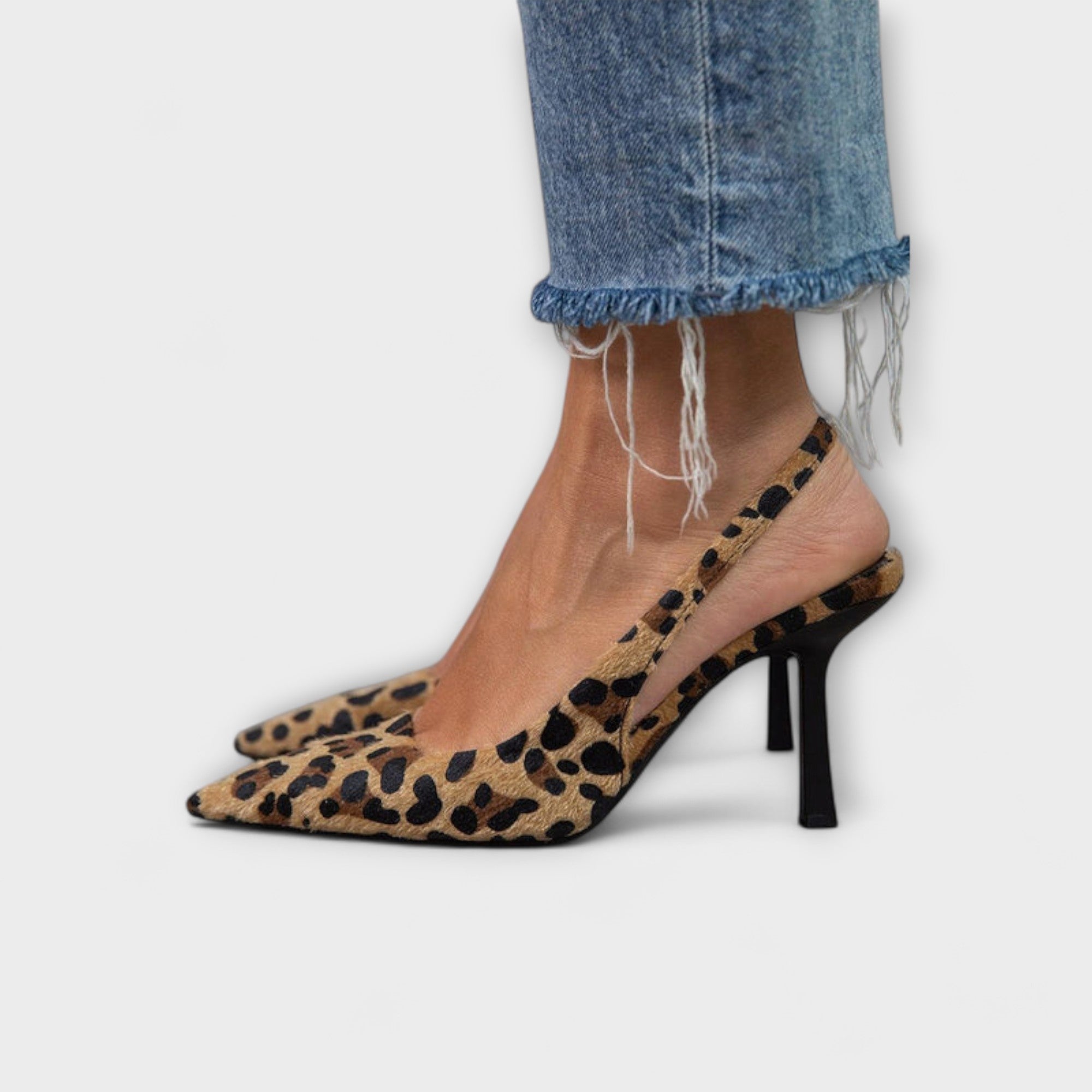 Women’s Leopard Print Slingback Heels, Pointed Toe, Moderate Heel, Synthetic Fur, Padded Insole