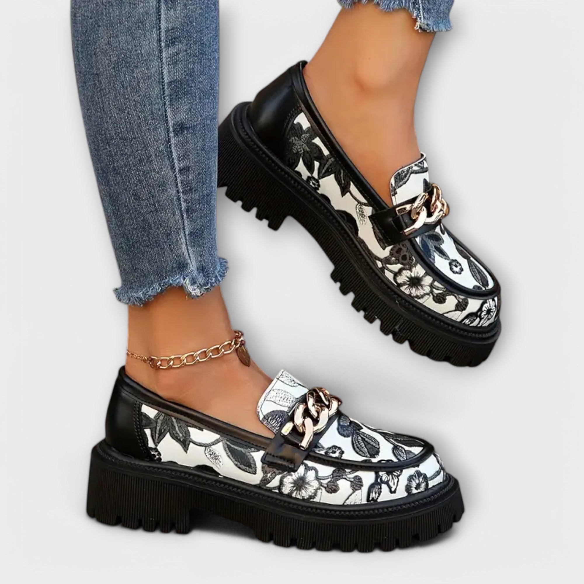 Women’s Loafers, Retro Floral Pattern, Metal Buckle, Thick Sole, Summer Comfort