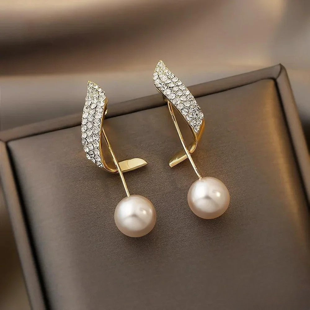Women’s Earrings Durable Metals Polished Finish Radiant Design High-Quality Craftsmanship