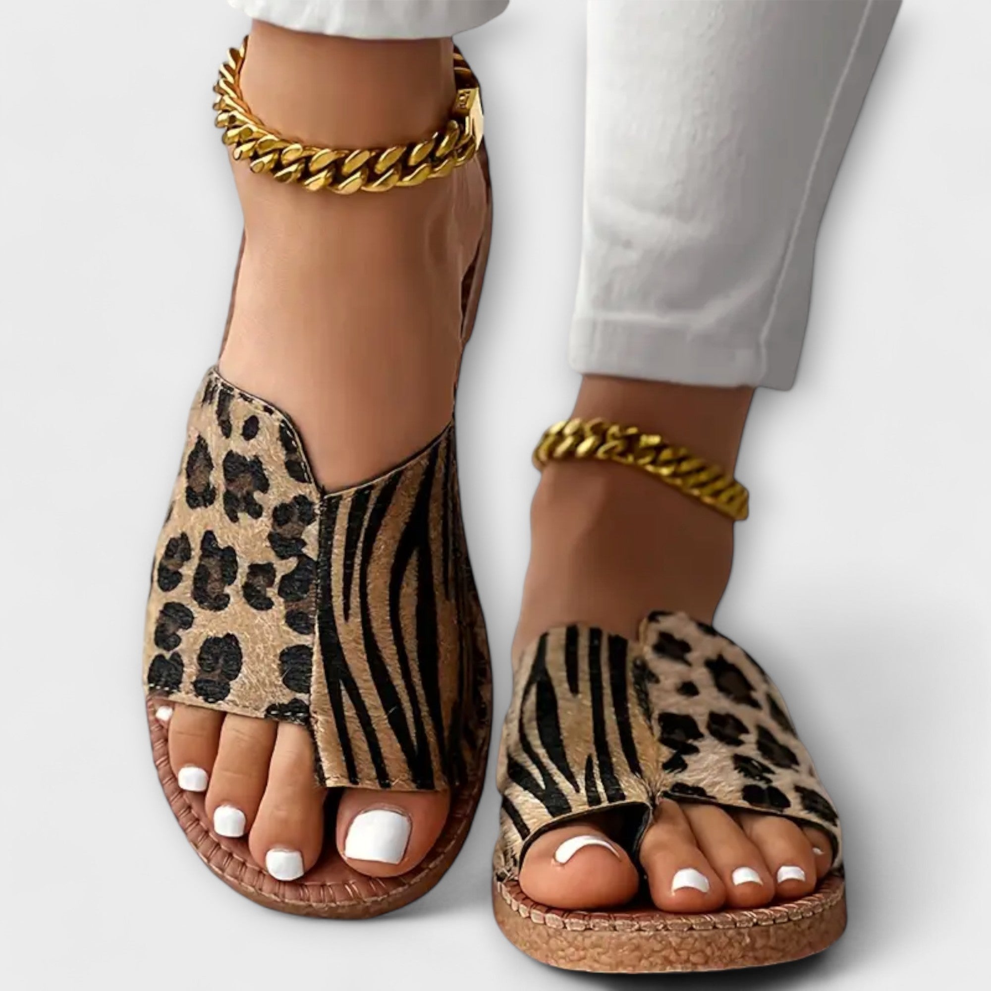 Women’s Two-Tone Animal Print Sandals, Open Toe Flat, Rubber Sole, Synthetic Lining
