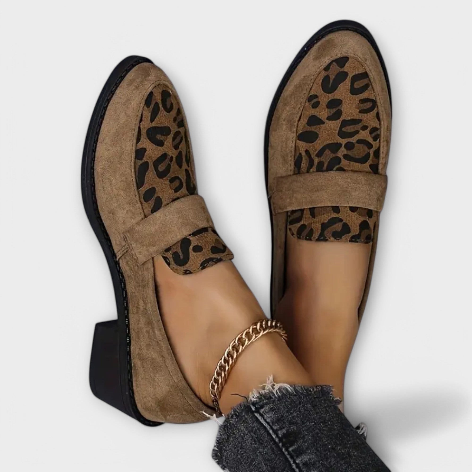 Women’s Leopard Print Shoes, Durable Non-Slip Sole, Versatile Casual to Semi-Formal Footwear