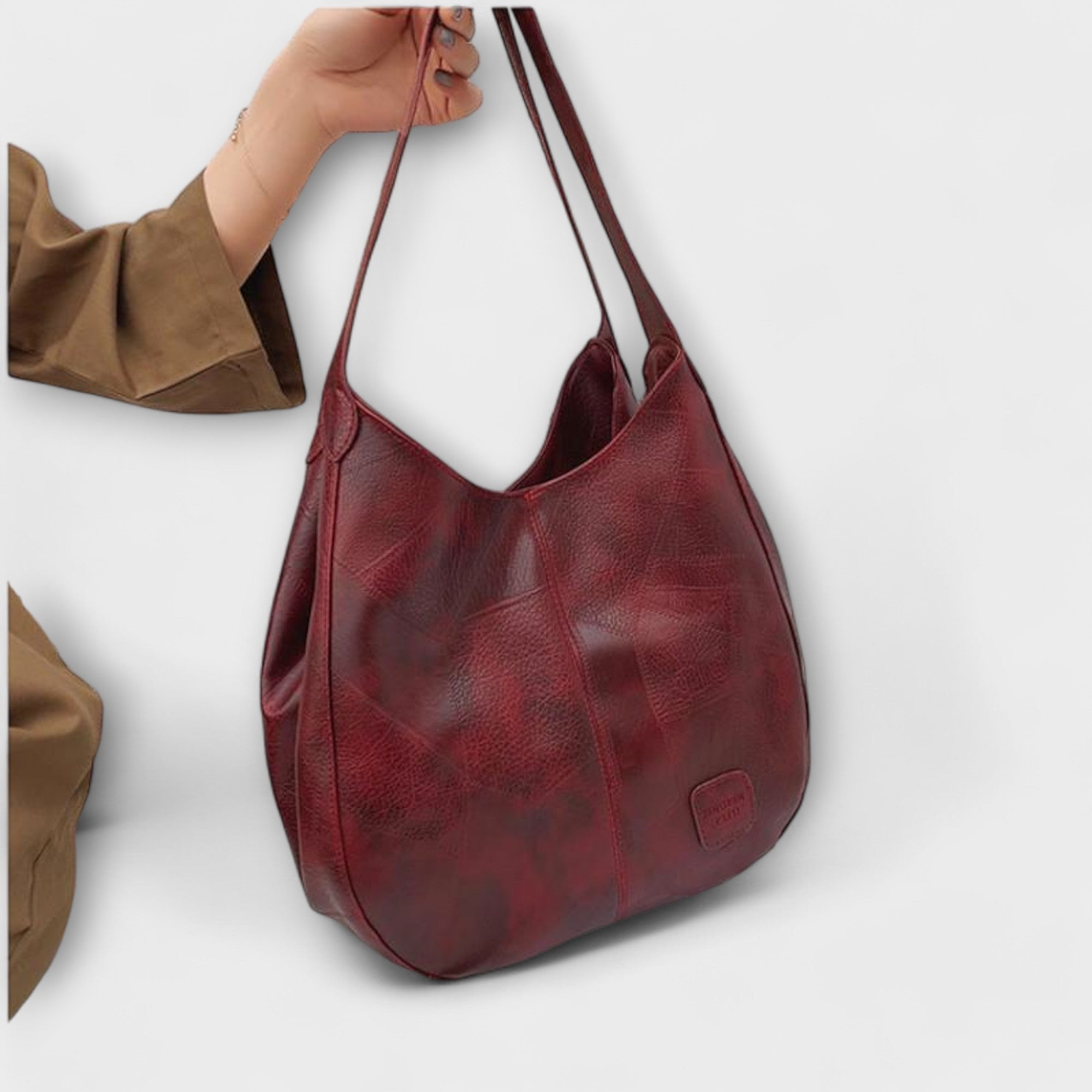 Women’s Leather Shoulder Bag, Classic Design, Spacious Interior, Durable and Practical Everyday Accessory