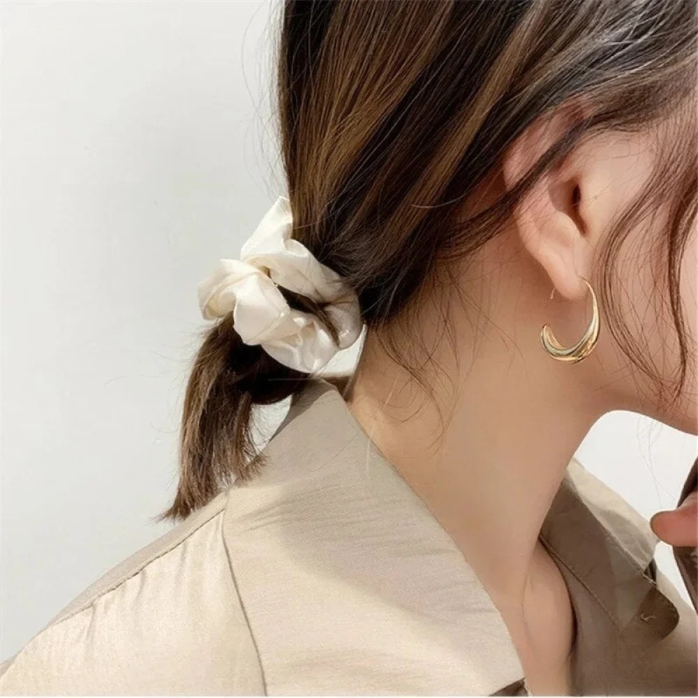 Women’s Earrings, Durable Metal, Sparkling Stone, Timeless Elegant Accessories