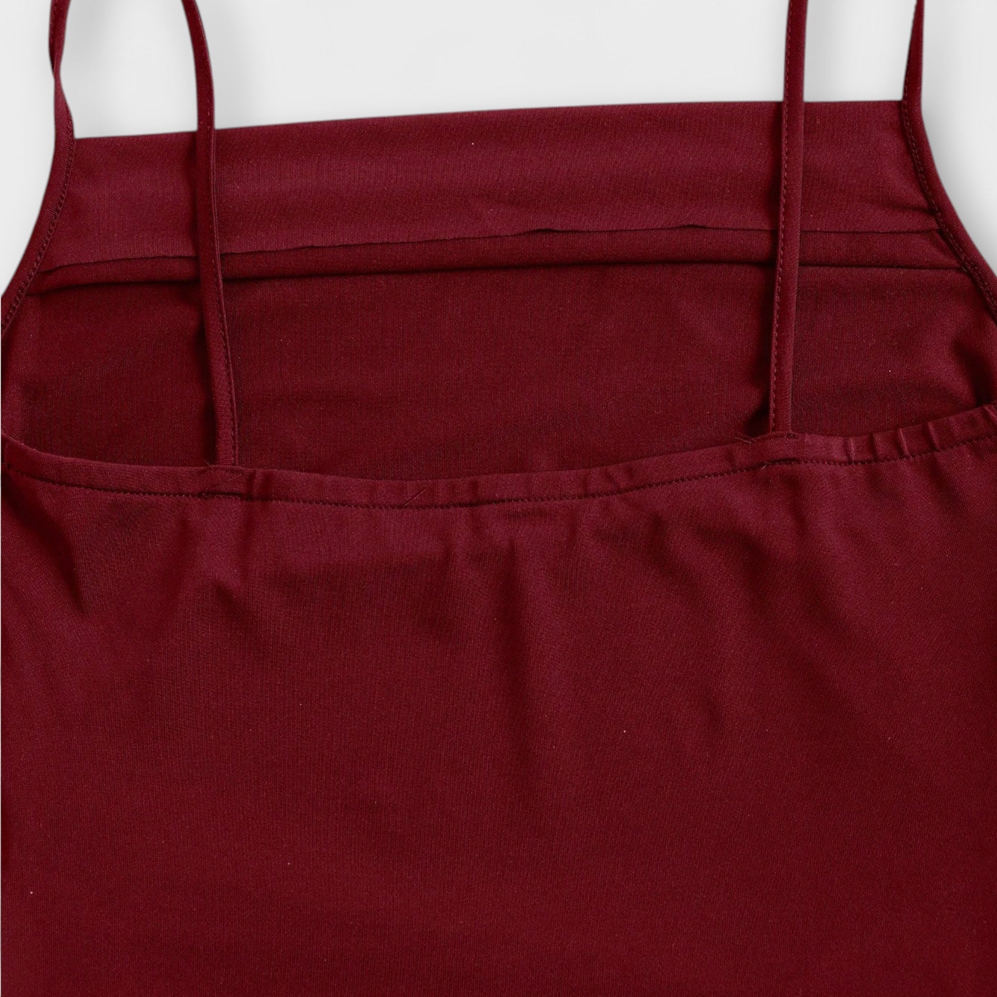 Women’s Evening Dress, Durable Fabric, Flattering Fit, Classic Style for Formal Occasions