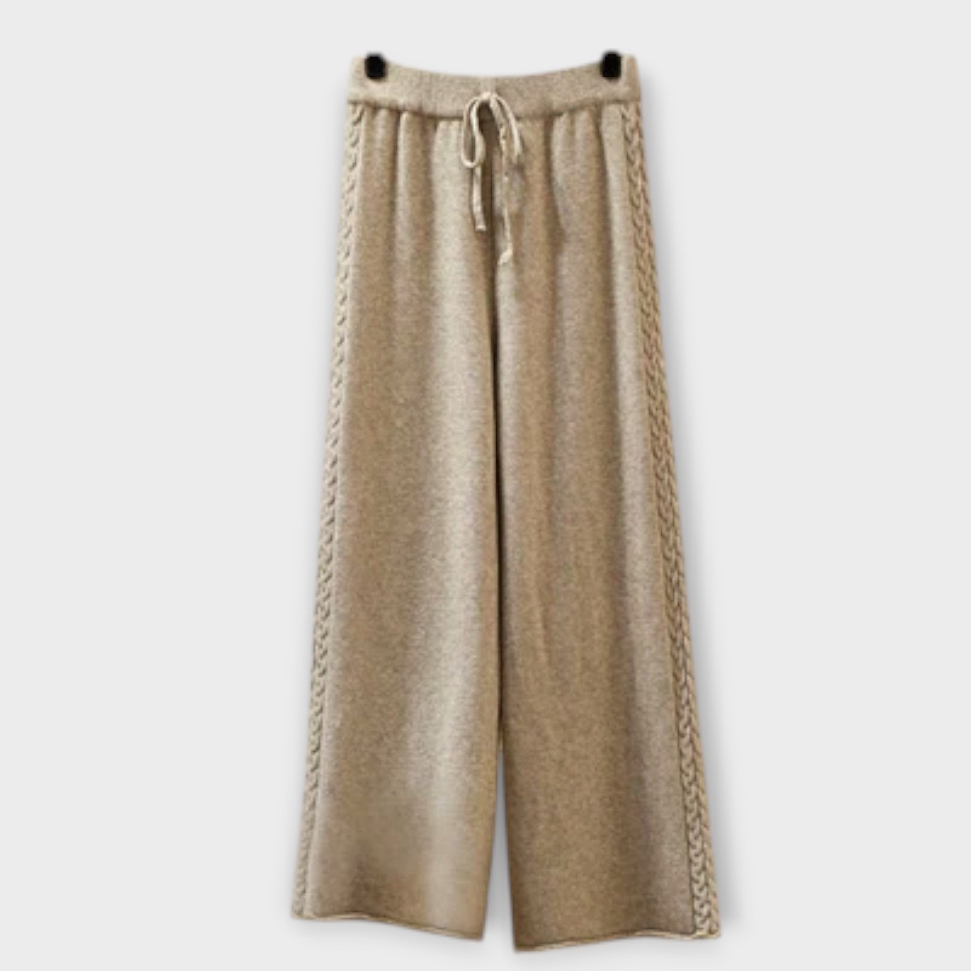 Women’s Knitwear Set, Classic Knit Texture, Comfortable Fit, Tailored Silhouette, Seamless Construction