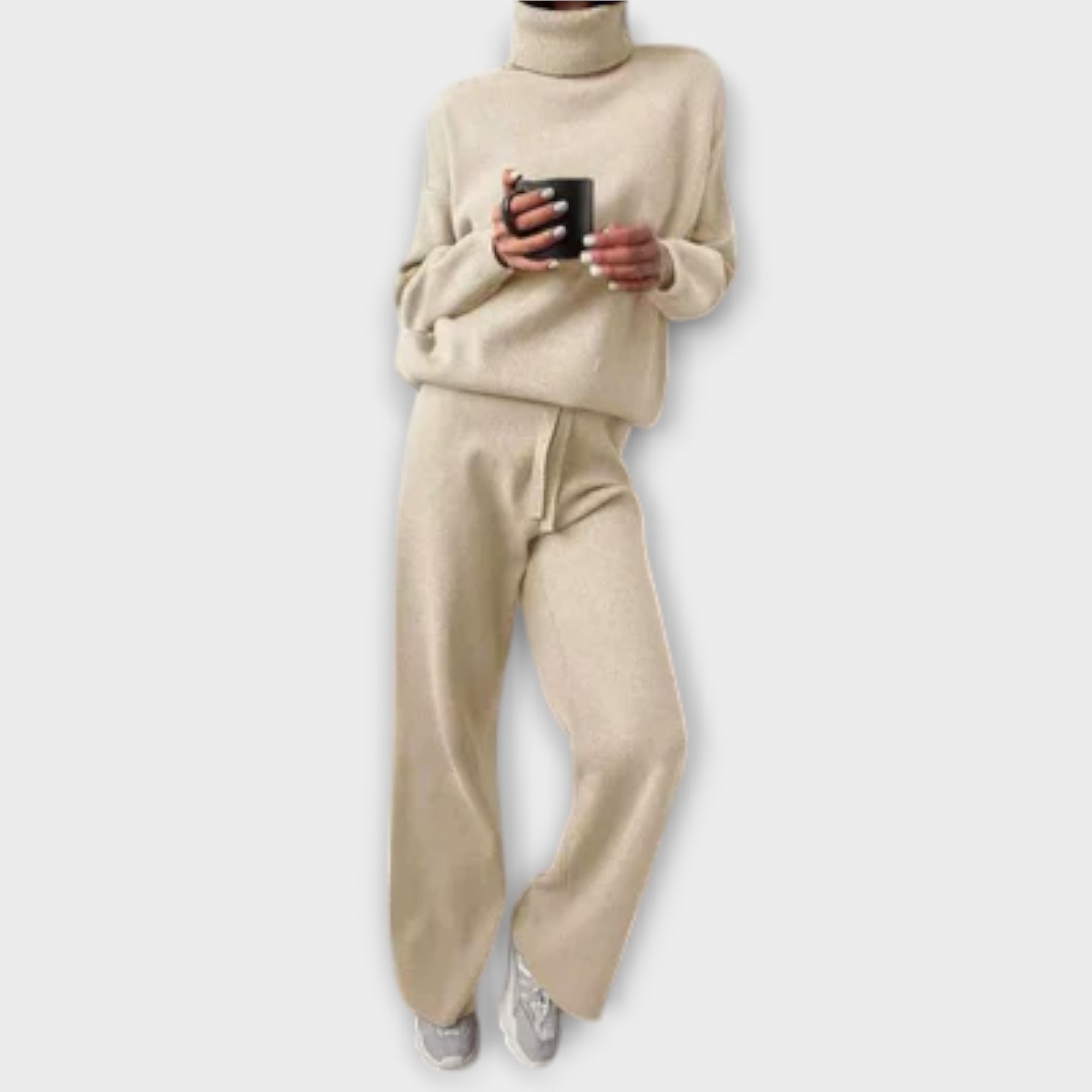 Women’s Lounge Set, Relaxed Fit, Soft Breathable Fabric, Coordinated Top and Trousers