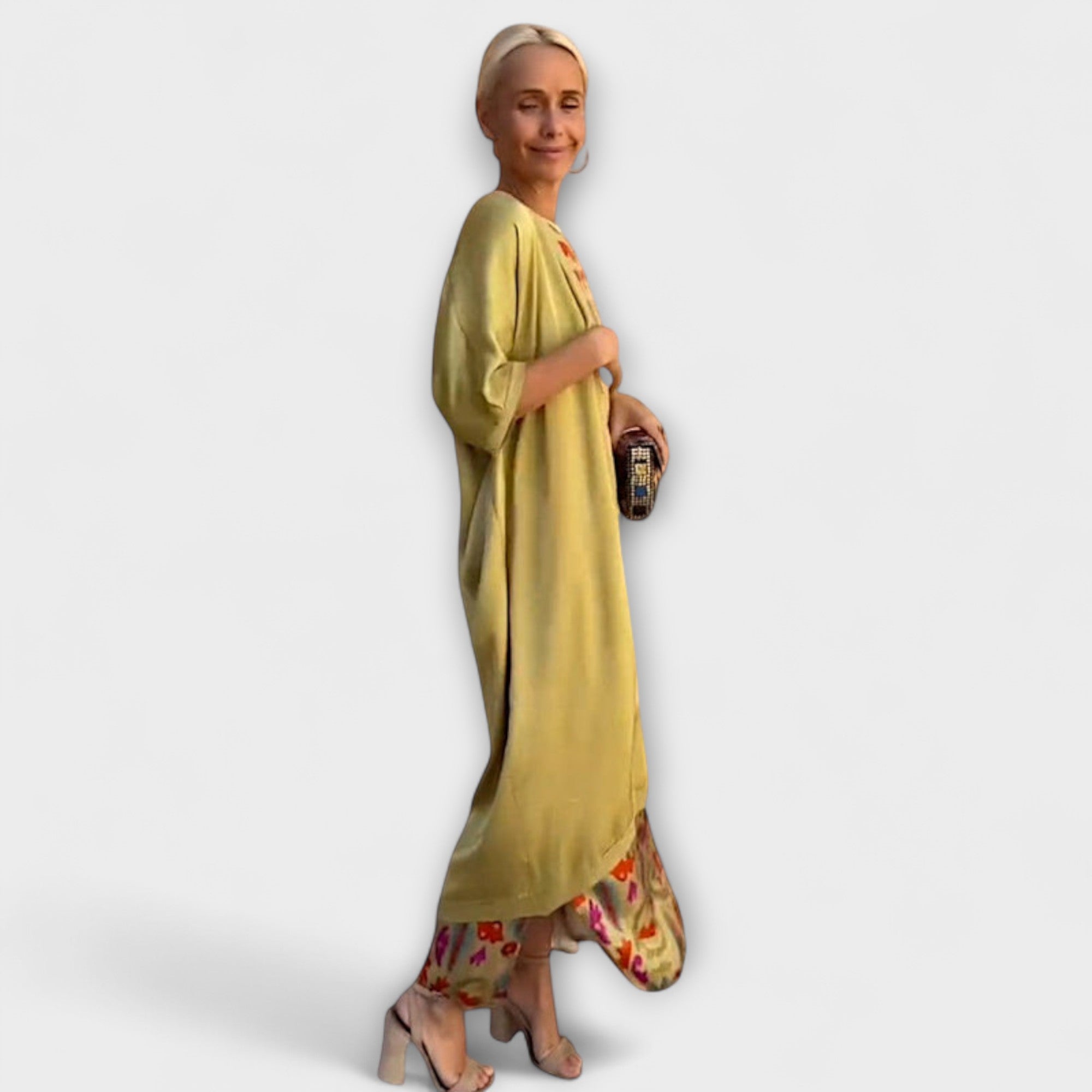 Women’s Maxi Dress, Sleeveless, Floral Pattern, Flowing Fit, Lightweight Material