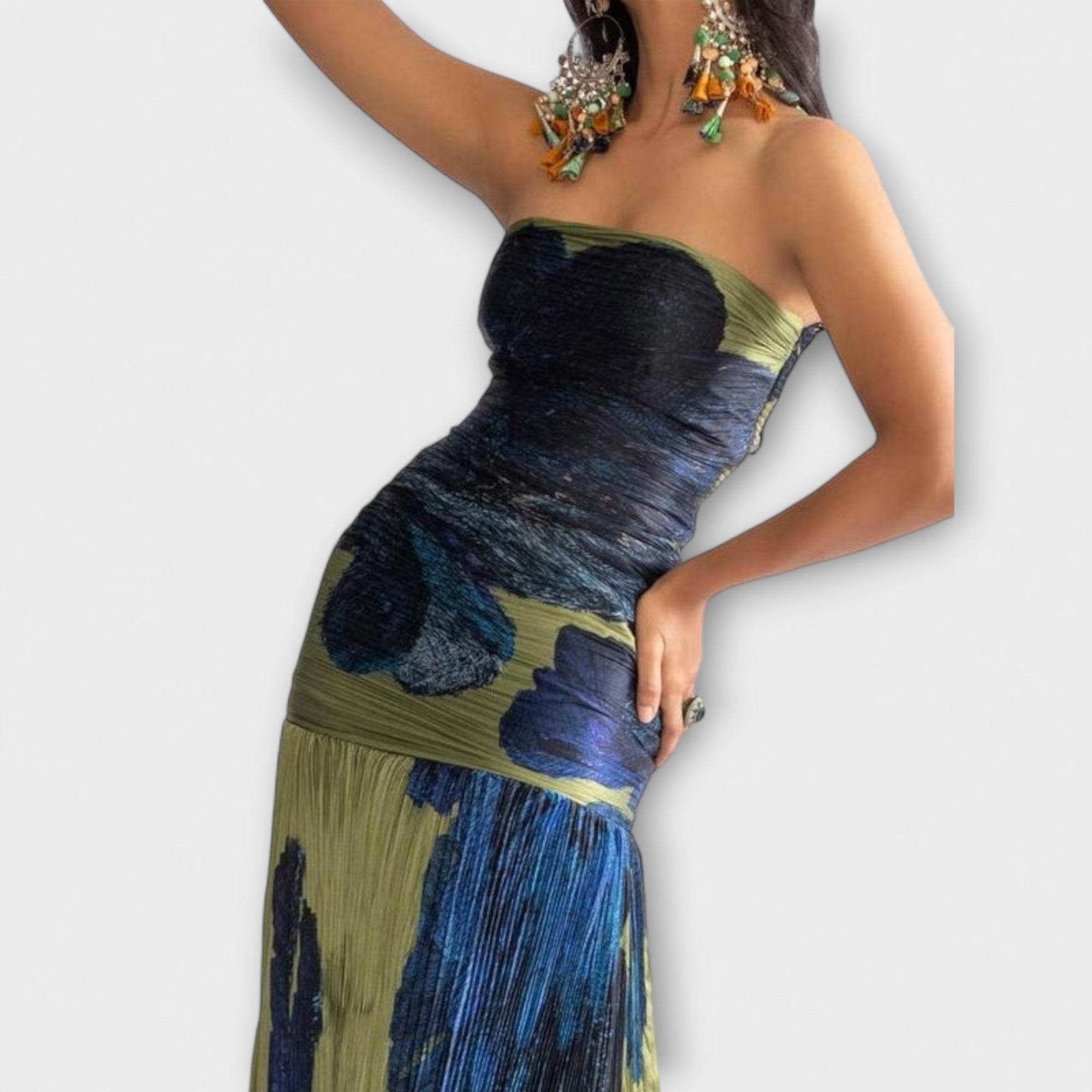 Women’s Midi Dress Strapless Bandeau Neckline Lightweight Chiffon Floral Print Daisy Micro-Pleats Ruched Back