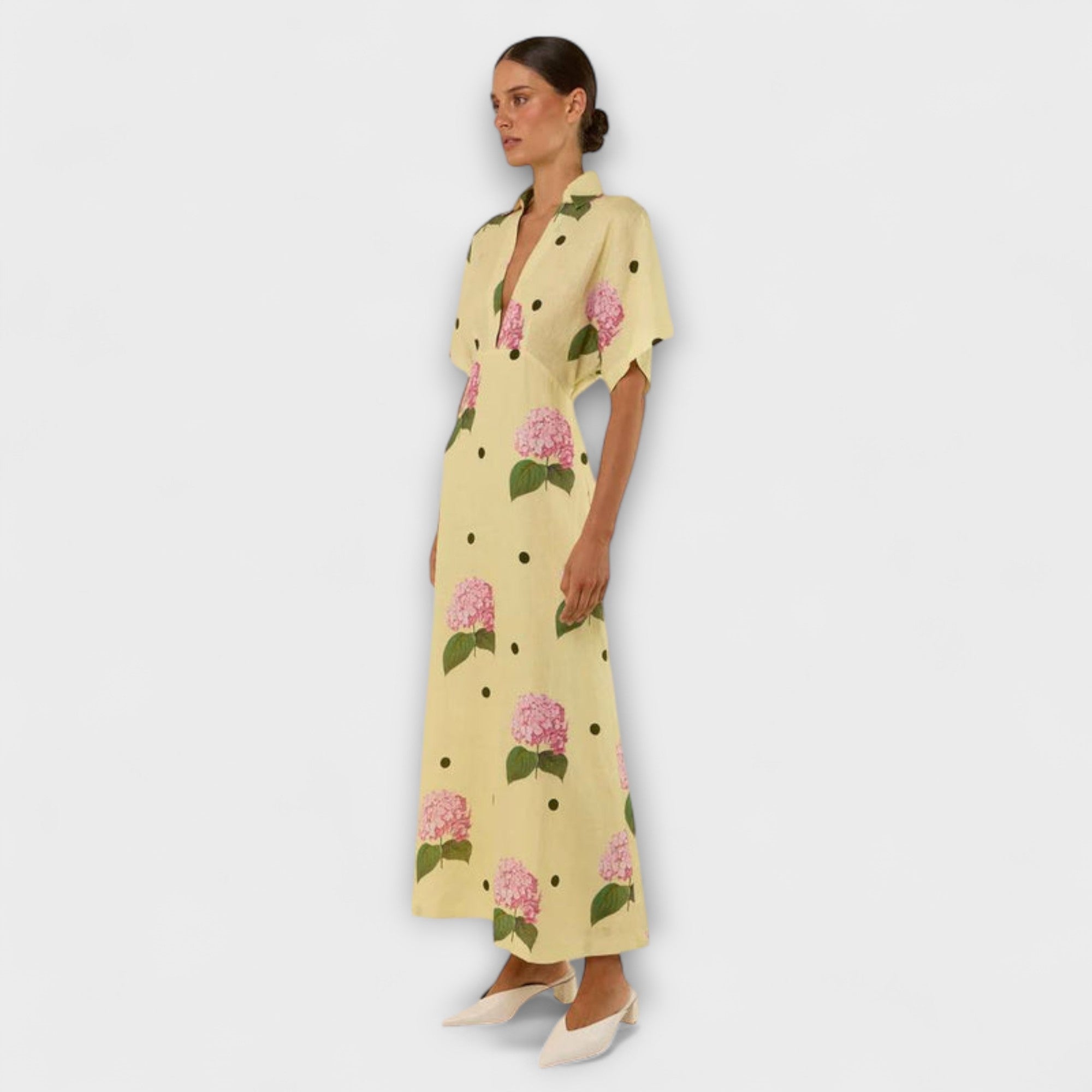 Women’s Polka Dot Midi Dress, Sleeveless, Tailored Fit, V-Neckline, A-Line Skirt, Lace Collar, Belted Waist