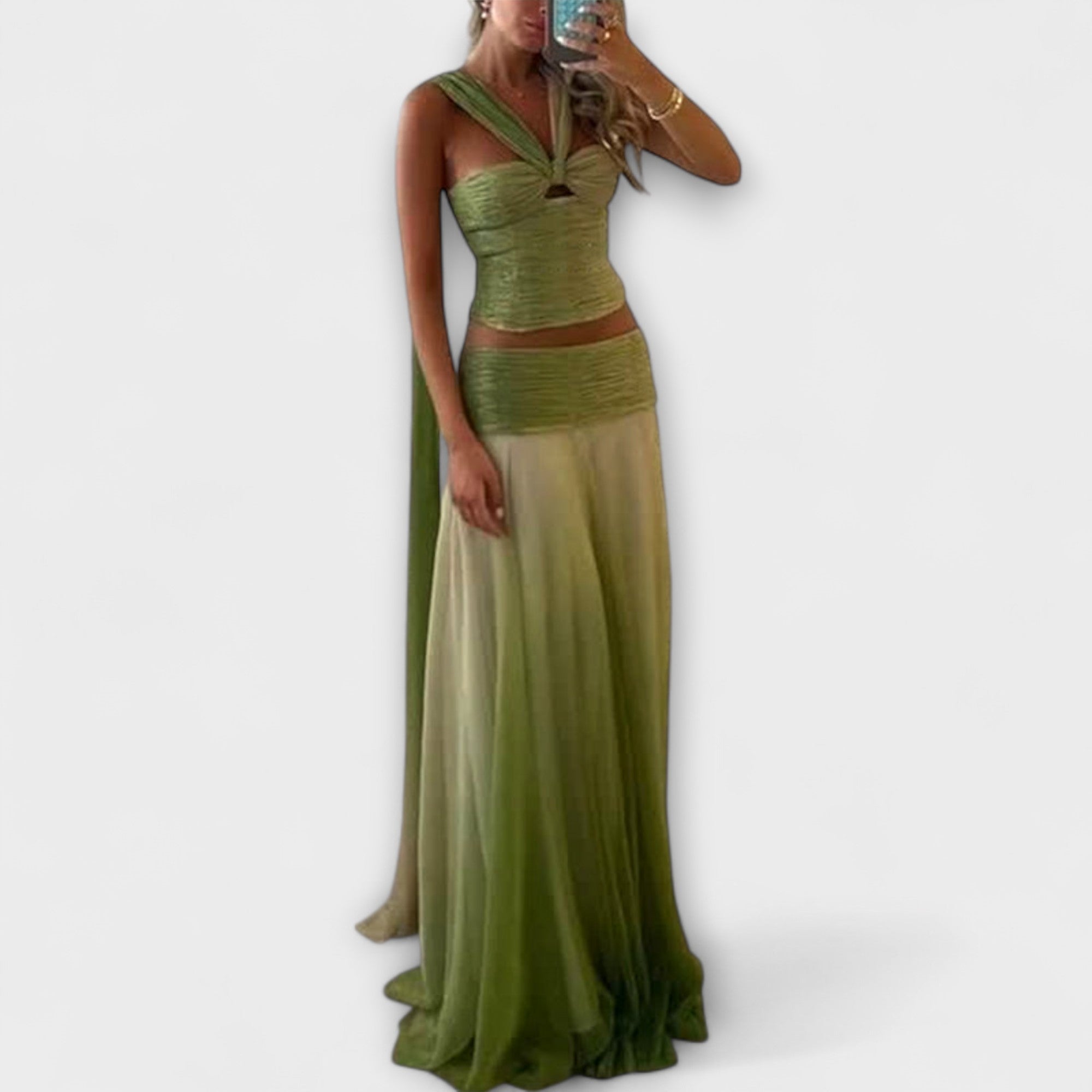 Women’s Suit, Structured Fit, Durable Breathable Fabric, Classic Design, Versatile for Casual and Formal Wear