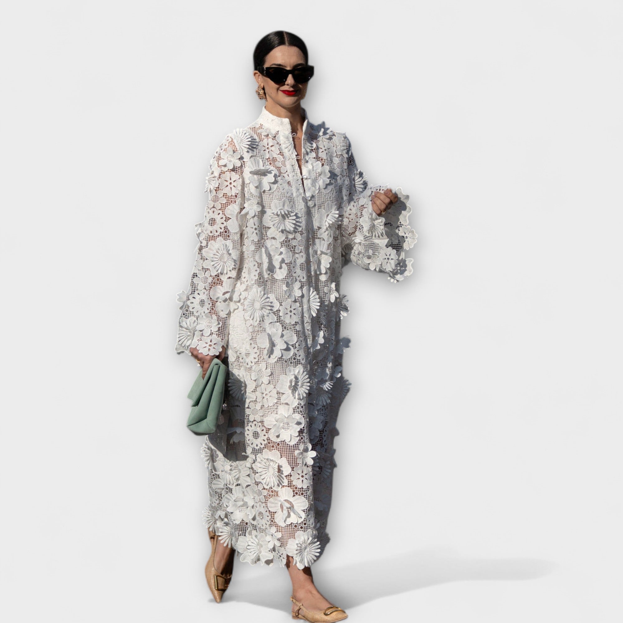 Women’s White Lace Dress, Sleeveless, Round Neckline, Figure-Flattering Fit, Floral Pattern